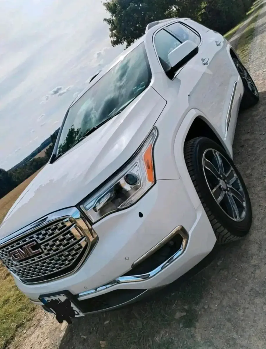 Gebraucht GMC Acadia 314 PS (230 kW) 2021 Weiß SUV