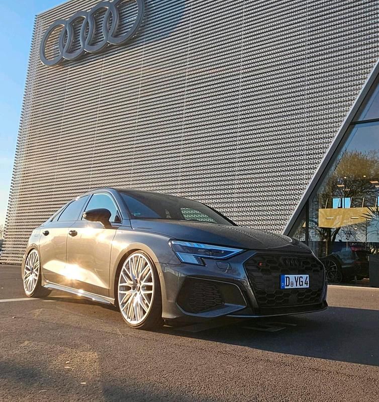 Gebraucht Audi A3 S-Line 150 PS (110 kW) 2020 Grau Limousine