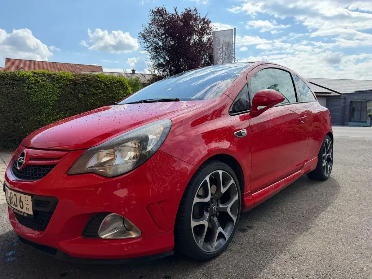 Gebraucht Opel Corsa OPC 192 PS (141 kW) 2013 Rot Kleinwagen