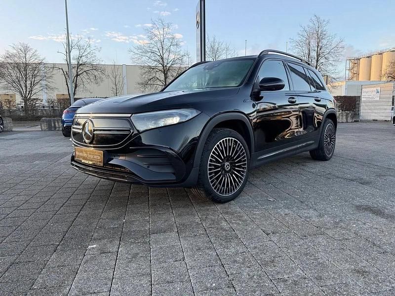 Gebraucht Mercedes EQB300 AMG 167 kW (228 PS) 2022 Schwarz SUV