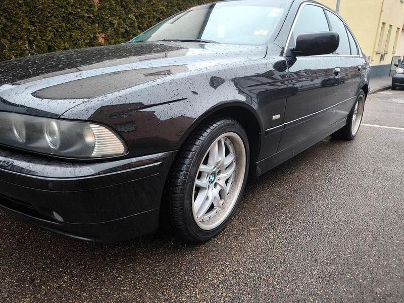 Usata BMW 520 170 CV (125 kW) 2002 Nero Berlina
