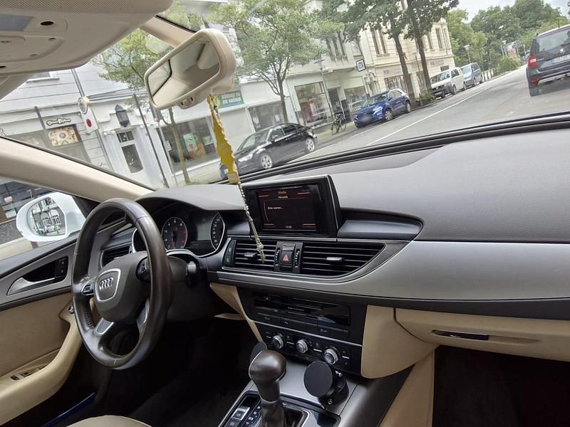 Gebraucht Audi A6 179 PS (131 kW) 2012 Weiß Limousine