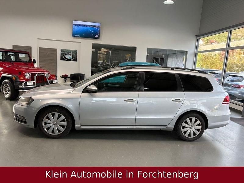 Gebraucht VW Passat Trendline 105 PS (77 kW) 2013 Silber Kombi