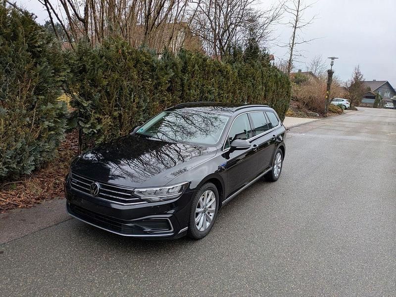 Gebraucht VW Passat GTE 218 PS (160 kW) 2020 Schwarz Kombi