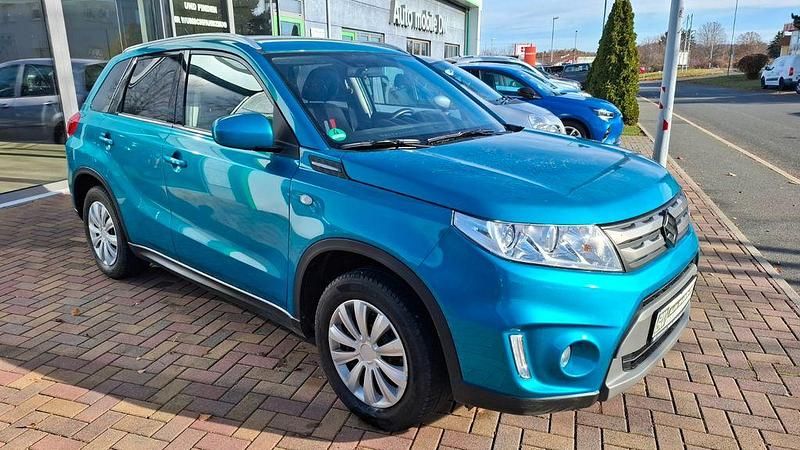 Blau Gebraucht 2018 Suzuki Vitara Comfort SUV | 16.990 € (Fairer Preis) - Bild 1/4
