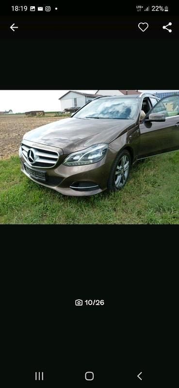 Braun Gebraucht 2016 Mercedes E250 Kombi | 19.500 € (Fairer Preis) - Bild 1/4