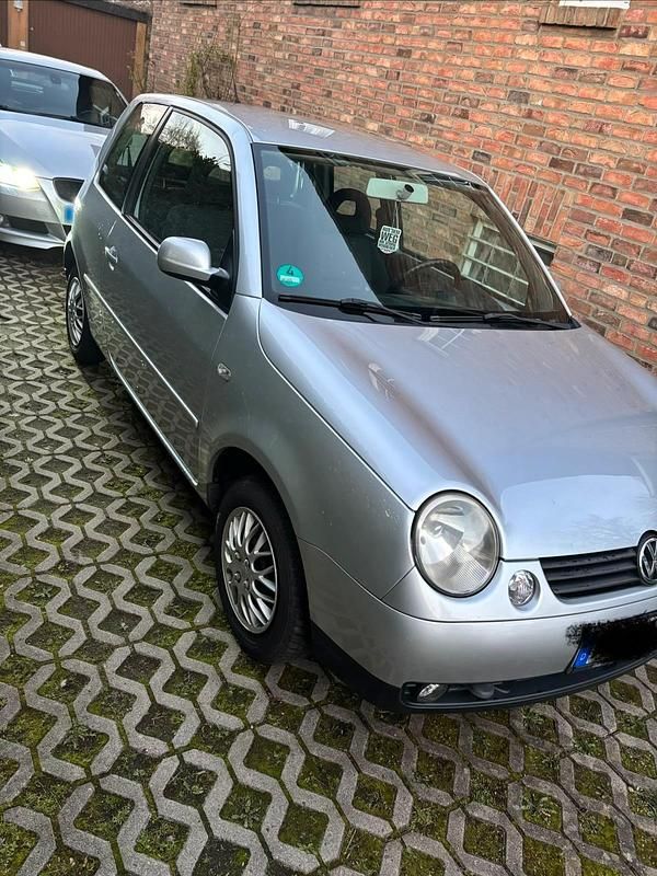 Gebraucht VW Lupo 50 PS (36 kW) 2004 Silber Kleinwagen