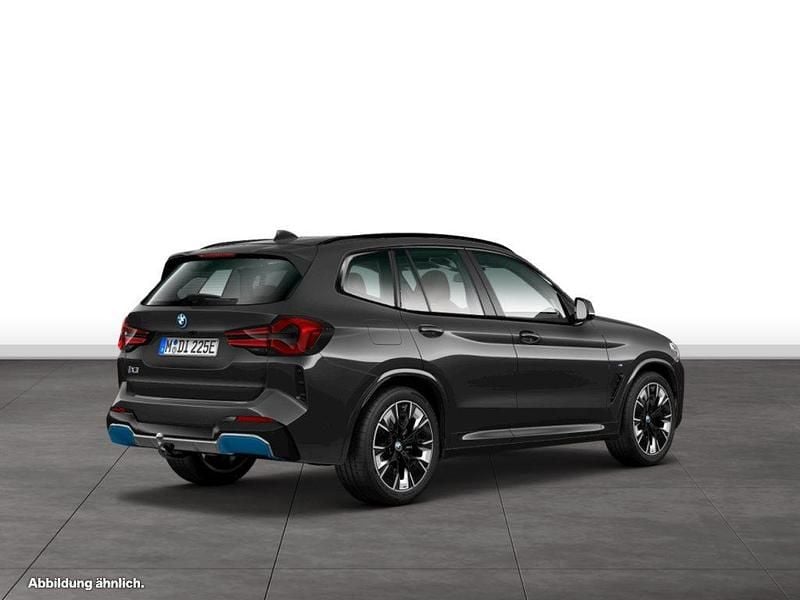 Grau Gebraucht 2024 BMW iX3 M Sport SUV | 56.072 € (Fairer Preis) - Bild 1/2