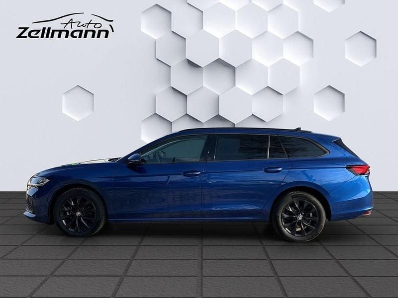 Gebraucht Skoda Superb Selection 150 PS (110 kW) 2024 Blau Kombi