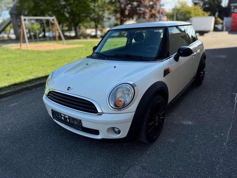 Second-hand Mini ONE 95 CP (69 kW) 2008 Alb Hatchback