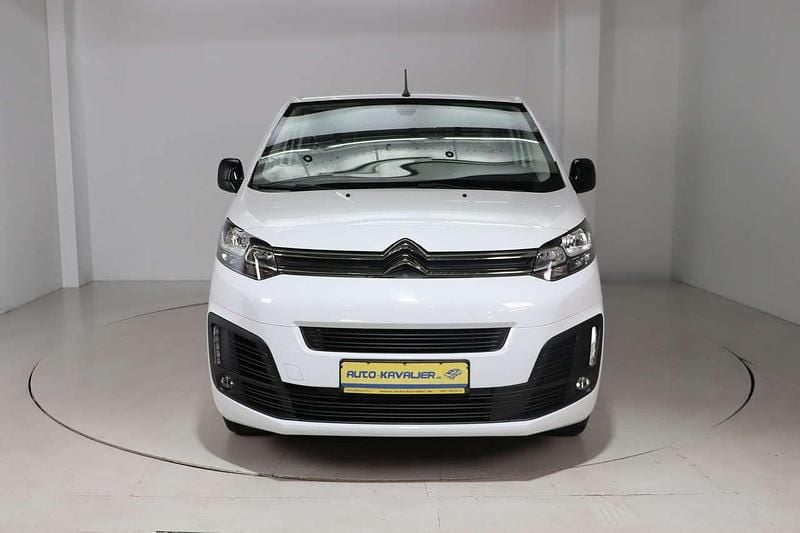 Gebraucht Citroën Jumpy 120 PS (88 kW) 2022 Weiß Van / Kleinbus