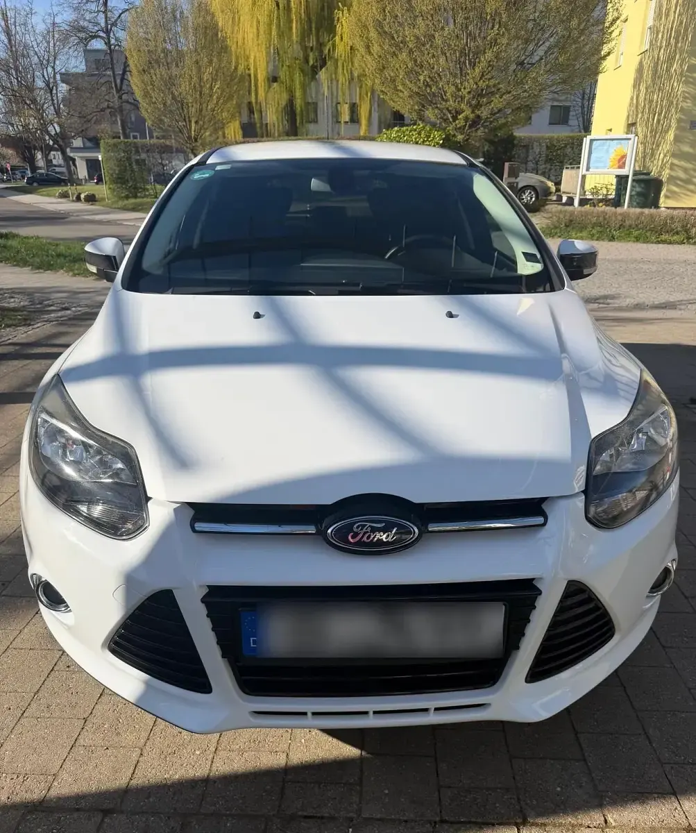 Używany Ford Focus 2012 Biały Kombi