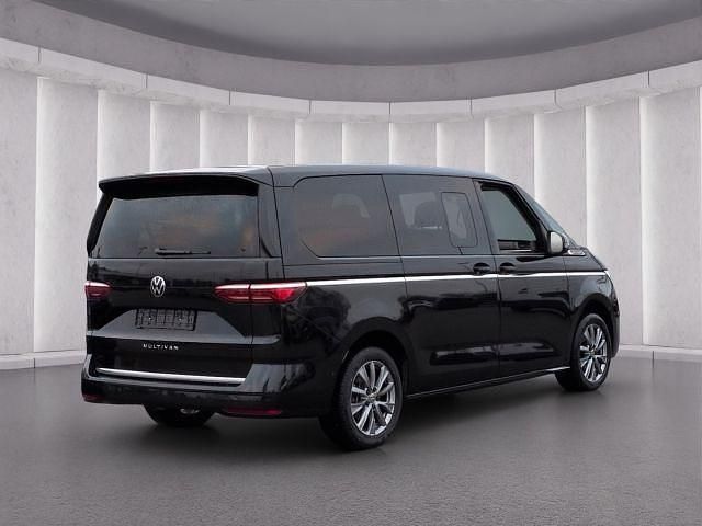 Second-hand VW Multivan Style 150 CP (110 kW) 2025 Monovolum