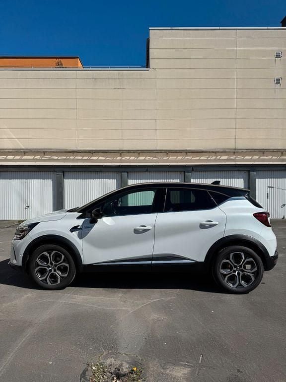 Gebraucht Renault Captur Intens 154 PS (113 kW) 2020 Weiß SUV