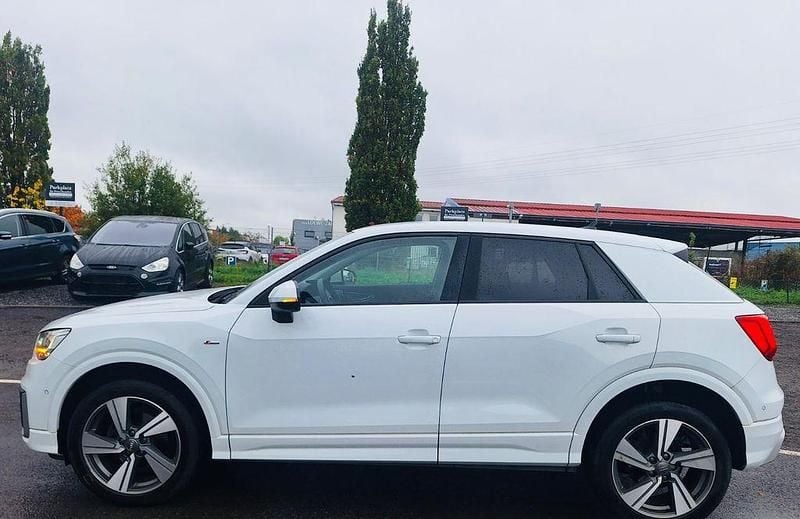 Weiß Gebraucht 2020 Audi Q2 S-Line SUV | 17.990 € (Superpreis) - Bild 1/4