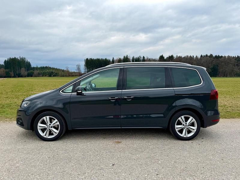 Gebraucht Seat Alhambra XCELLENCE 150 PS (110 kW) 2019 Grau Van / Kleinbus