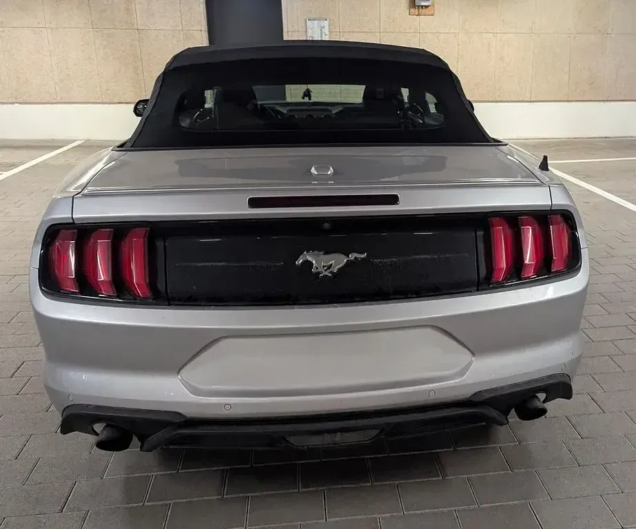 Gebraucht Ford Mustang 314 PS (230 kW) 2018 Silber Cabrio