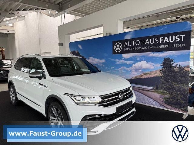 Weiß Gebraucht 2022 VW Tiguan Allspace R-line SUV | 33.750 € (Fairer Preis) - Bild 1/4