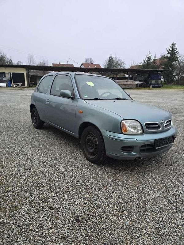 Gebraucht Nissan Micra Comfort 60 PS (44 kW) 2002 Limousine