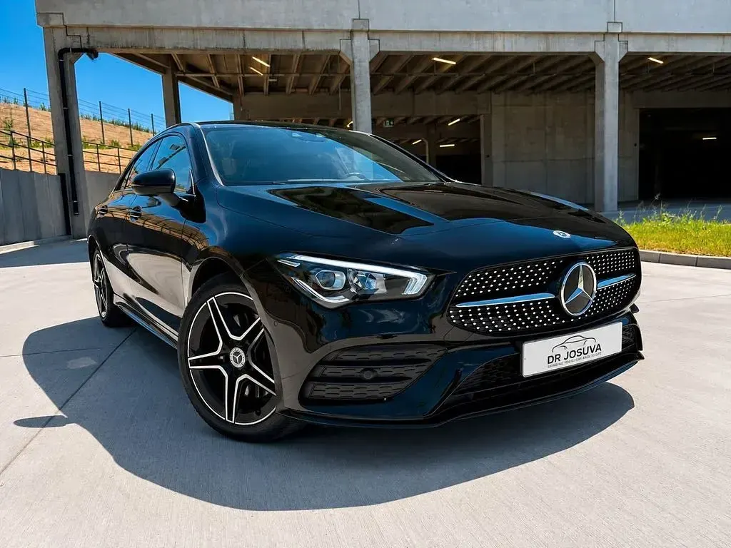 Gebraucht Mercedes CLA250e 160 PS (117 kW) 2022 Schwarz Coupé