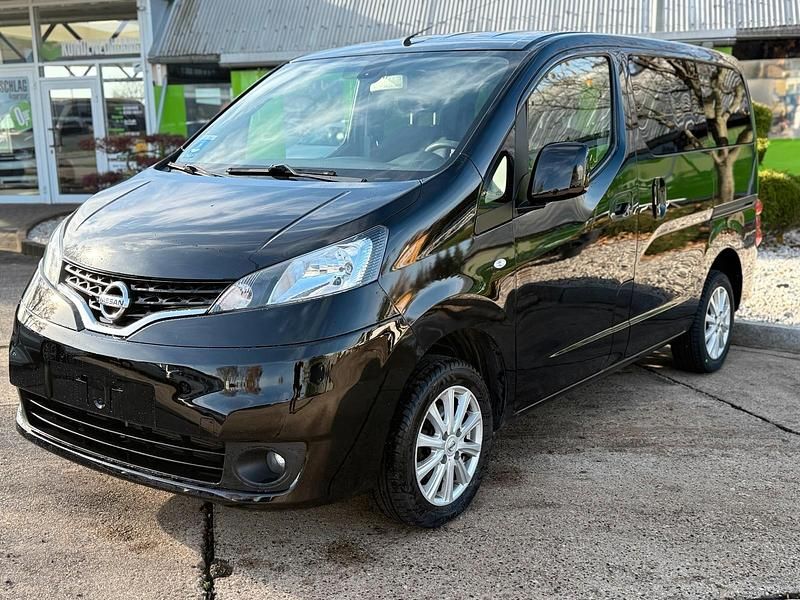 Schwarz Gebraucht 2017 Nissan Evalia Van / Kleinbus | 12.850 € (Fairer Preis) - Bild 1/4