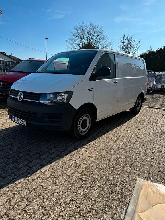 Gebraucht VW T6 84 PS (61 kW) 2018 Weiß Van