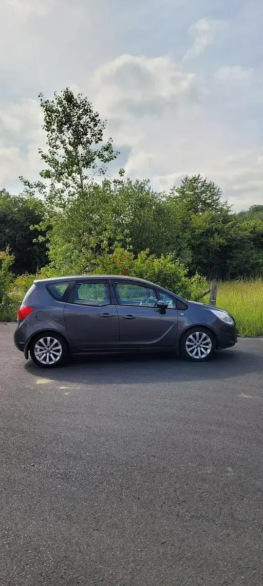 Gebraucht Opel Meriva 120 PS (88 kW) 2010 Grau Van / Kleinbus