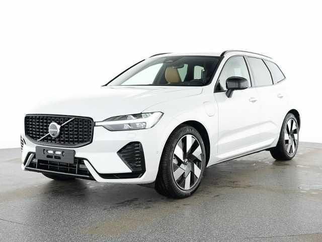 Gebraucht Volvo XC60 Plus 257 PS (189 kW) 2025 Crystal white SUV