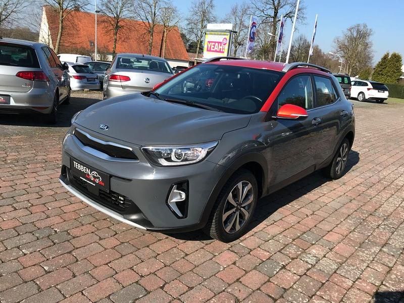 Gebraucht Kia Stonic 101 PS (74 kW) 2021 Grau SUV