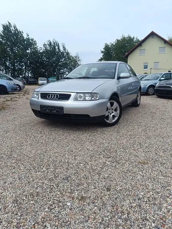 Gebraucht Audi A3 Ambition 125 PS (91 kW) 1997 Silber Kleinwagen