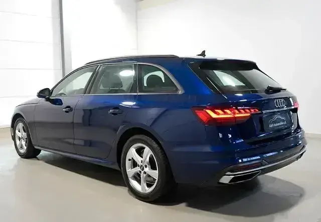 Gebraucht Audi A4 Ambiente 163 PS (119 kW) 2023 Blau Kombi