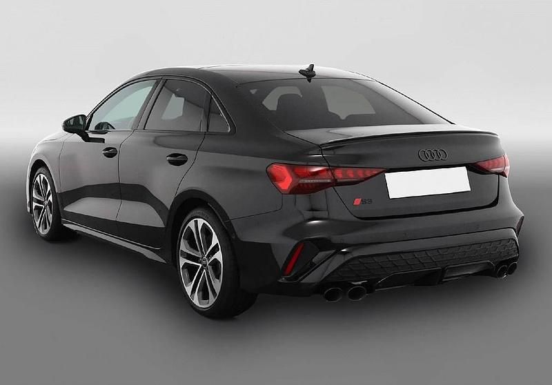 Gebraucht Audi S3 333 PS (244 kW) 2024 Schwarz Limousine
