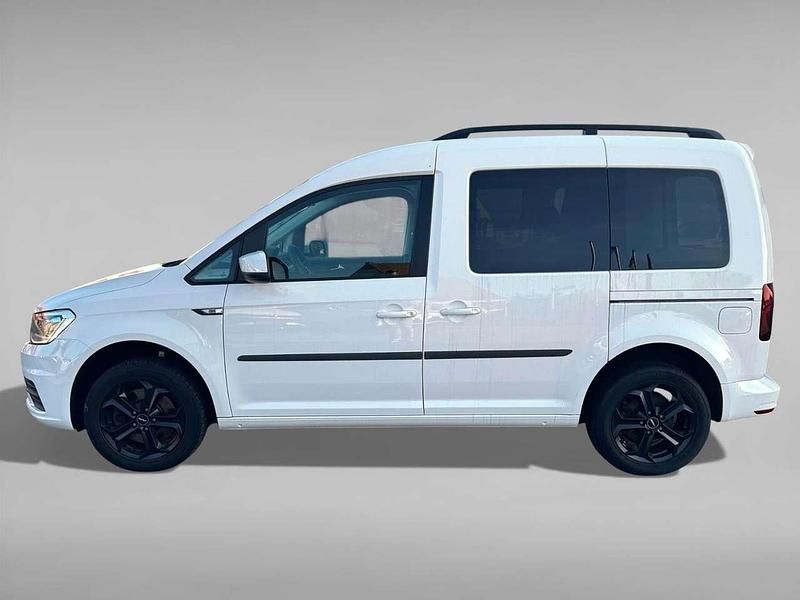 Gebraucht VW Caddy Trendline 125 PS (91 kW) 2016 Weiß Van / Kleinbus