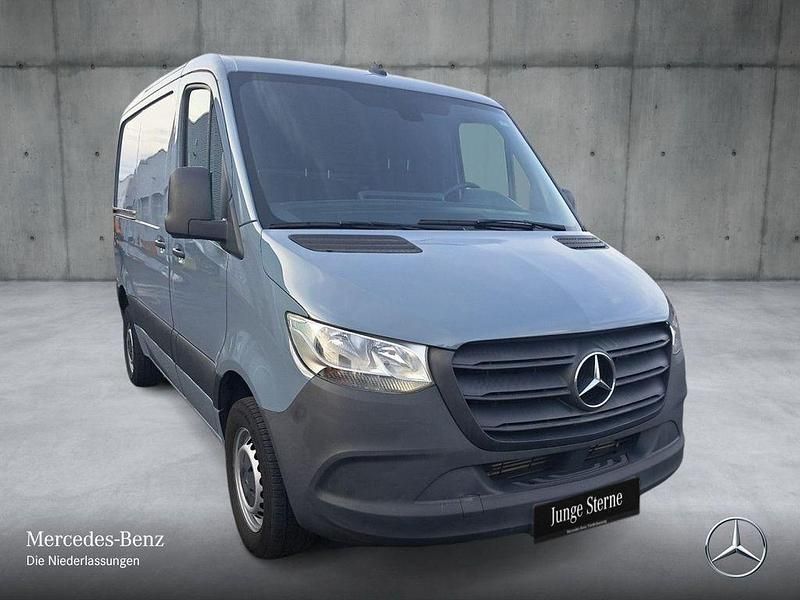 Gebraucht Mercedes Sprinter 114 PS (83 kW) 2020 Grau Van