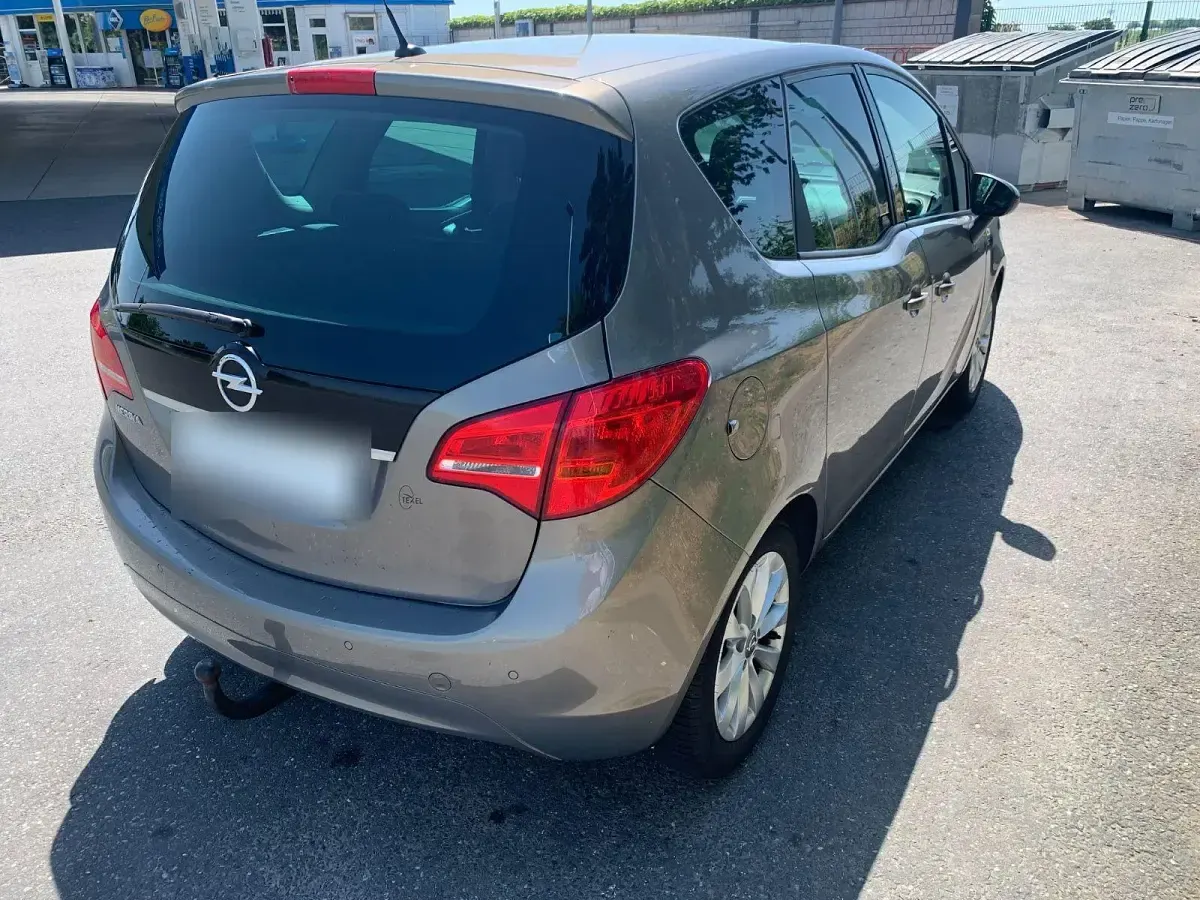 Gebraucht Opel Meriva 120 PS (88 kW) 2013 Grau Van / Kleinbus