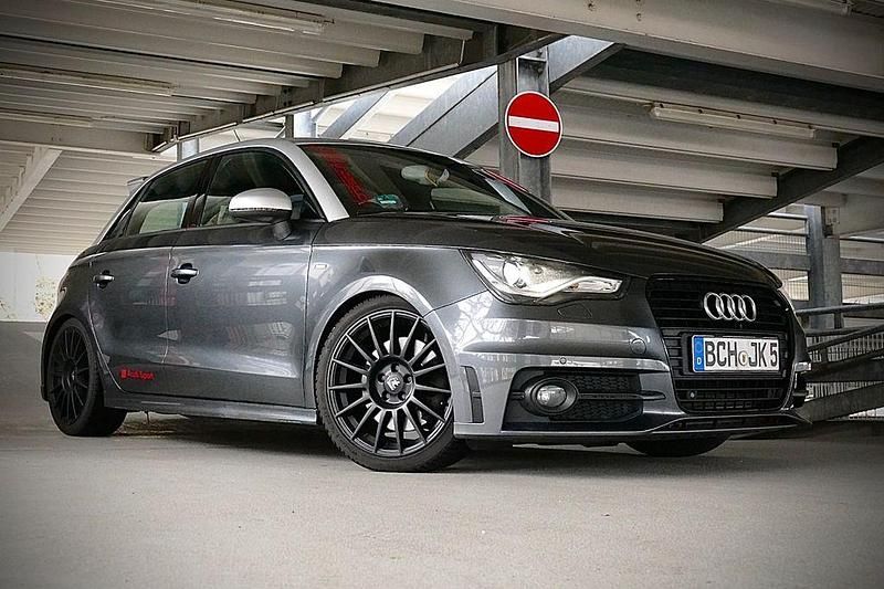 Grau Gebraucht 2013 Audi A1 Sportback S-Line Kleinwagen | 10.850 € (Etwas zu teuer) - Bild 1/4