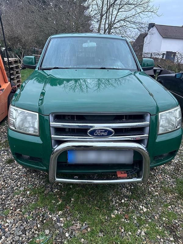 Gebraucht Ford Ranger 143 PS (105 kW) 2009 Grün Pickup