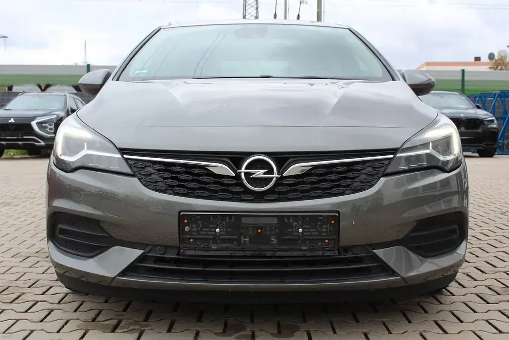 Gebraucht Opel Astra 122 PS (89 kW) 2020 Grau Limousine