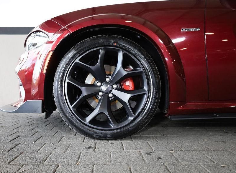 Gebraucht Dodge Charger 377 PS (277 kW) 2018 Rot Limousine