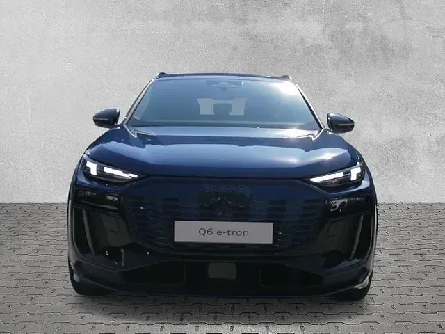 Gebraucht Audi Q6 e-tron Edition .1 284 kW (387 PS) 2024 Ascariblau metallic SUV