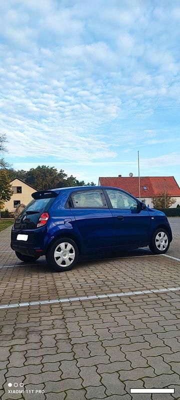 Gebraucht Renault Twingo Life 69 PS (50 kW) 2017 Violet Kleinwagen