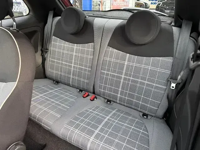 Gebraucht Fiat 500 Lounge 69 PS (50 kW) 2021 Colore esterno (opera bordeaux Limousine