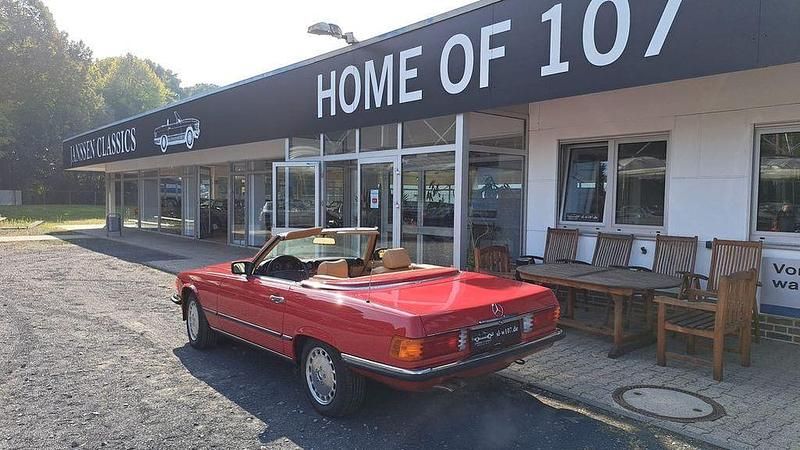 Gebraucht Mercedes 560 231 PS (169 kW) 1988 Rot Cabrio