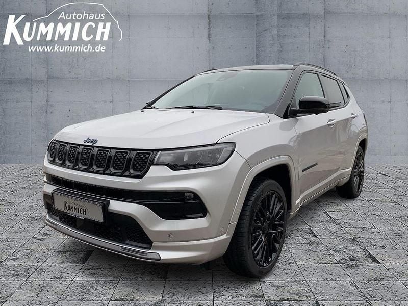 Silber Gebraucht 2022 Jeep Compass SUV | 28.990 € (Fairer Preis) - Bild 1/4