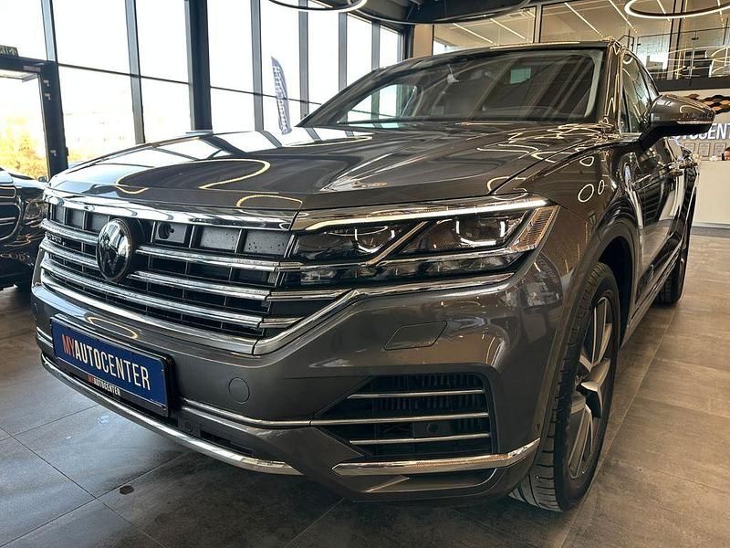 Gebraucht VW Touareg 381 PS (280 kW) 2021 Grau SUV