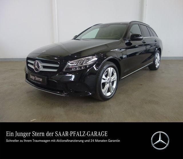 Schwarz Gebraucht 2020 Mercedes C220 Limousine | 24.750 € (Guter Preis) - Bild 1/4