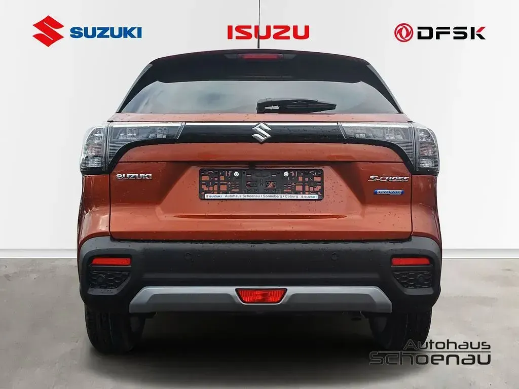 Gebraucht Suzuki SX4 S-Cross Comfort 129 PS (94 kW) 2025 Braun SUV