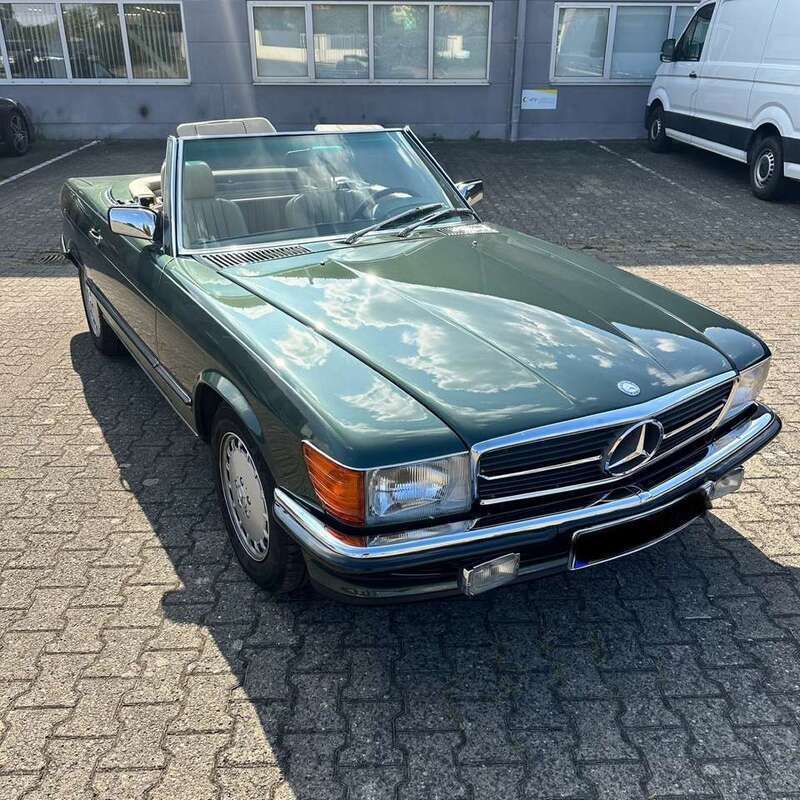 Nachtgrün Gebraucht 1988 Mercedes 560 Cabrio | 68.500 € - Bild 1/4