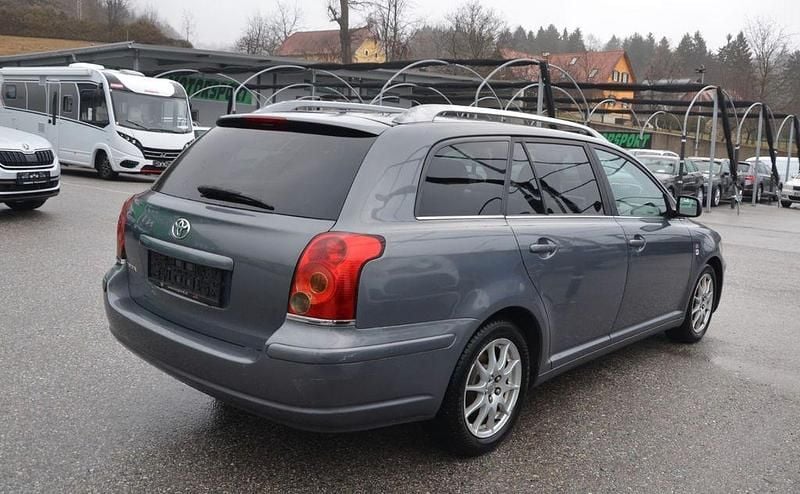 Gebraucht Toyota Avensis Sol 116 PS (85 kW) 2004 Grau Kombi