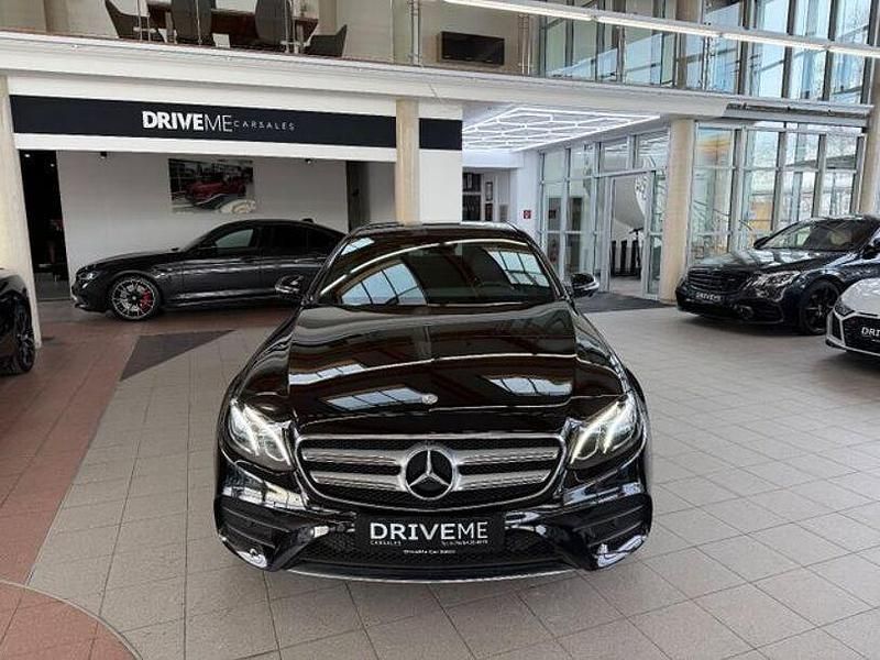 Gebraucht Mercedes E350 AMG 132 PS (97 kW) 2014 Andere Limousine